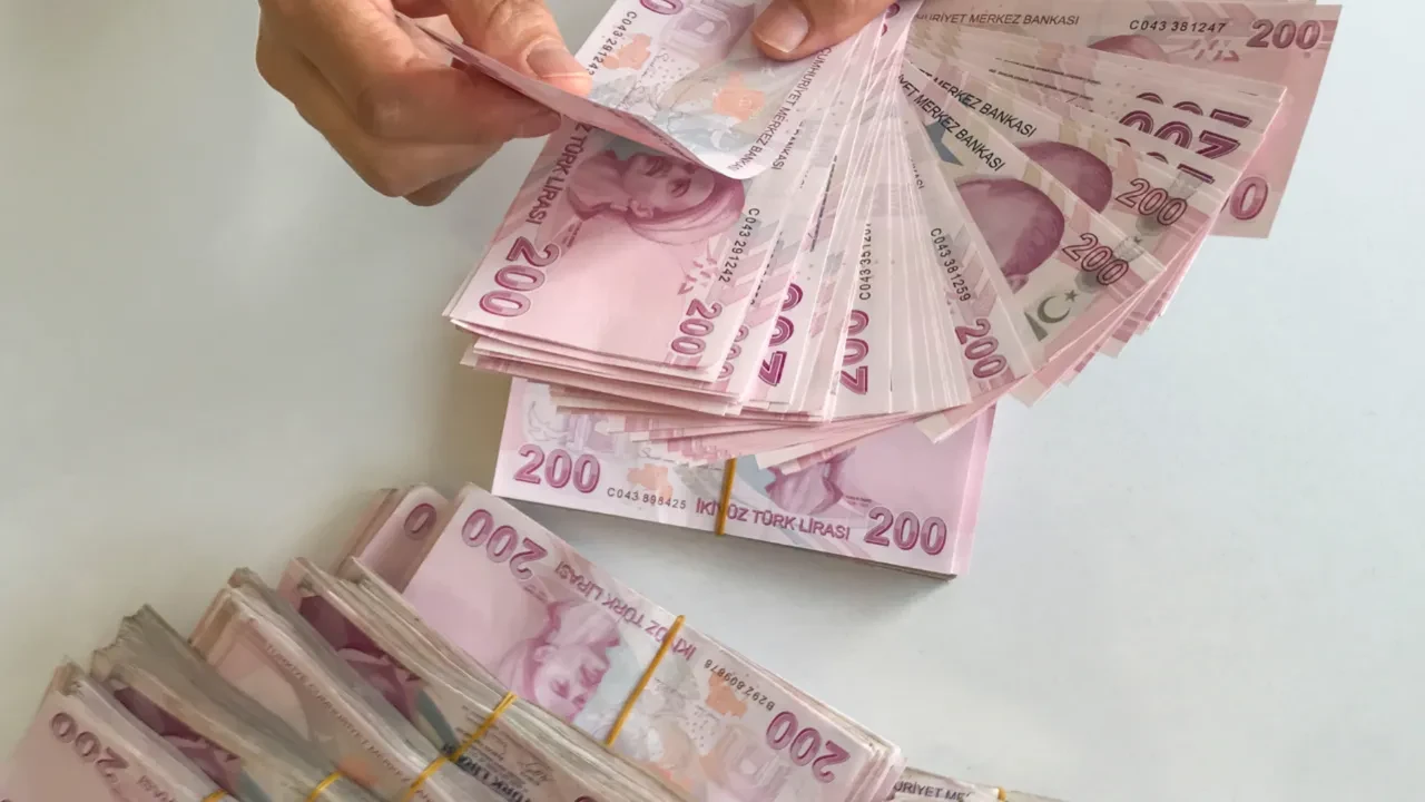 Mevduat getirisi dudak uçuklattı! 500 bin liranın 32 günlük değeri değişti