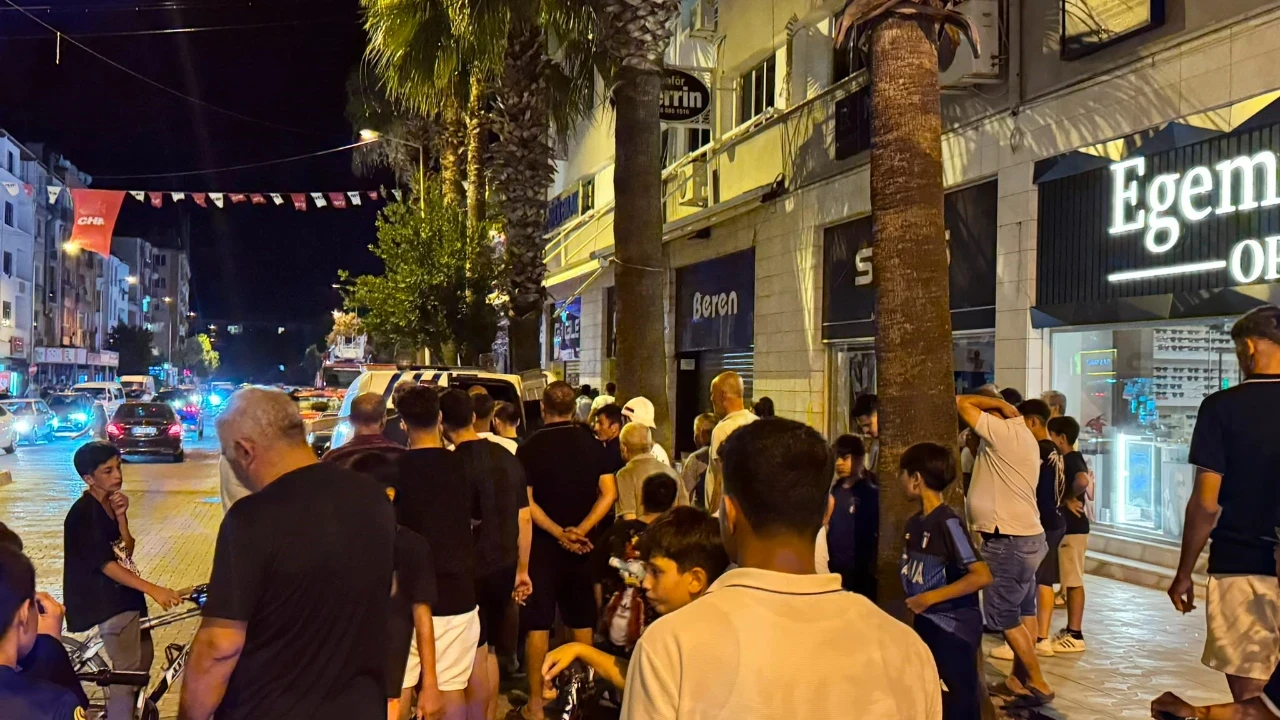 Muğla'da çatıya çıkan genç ekiplerin çabasıyla ikna edildi