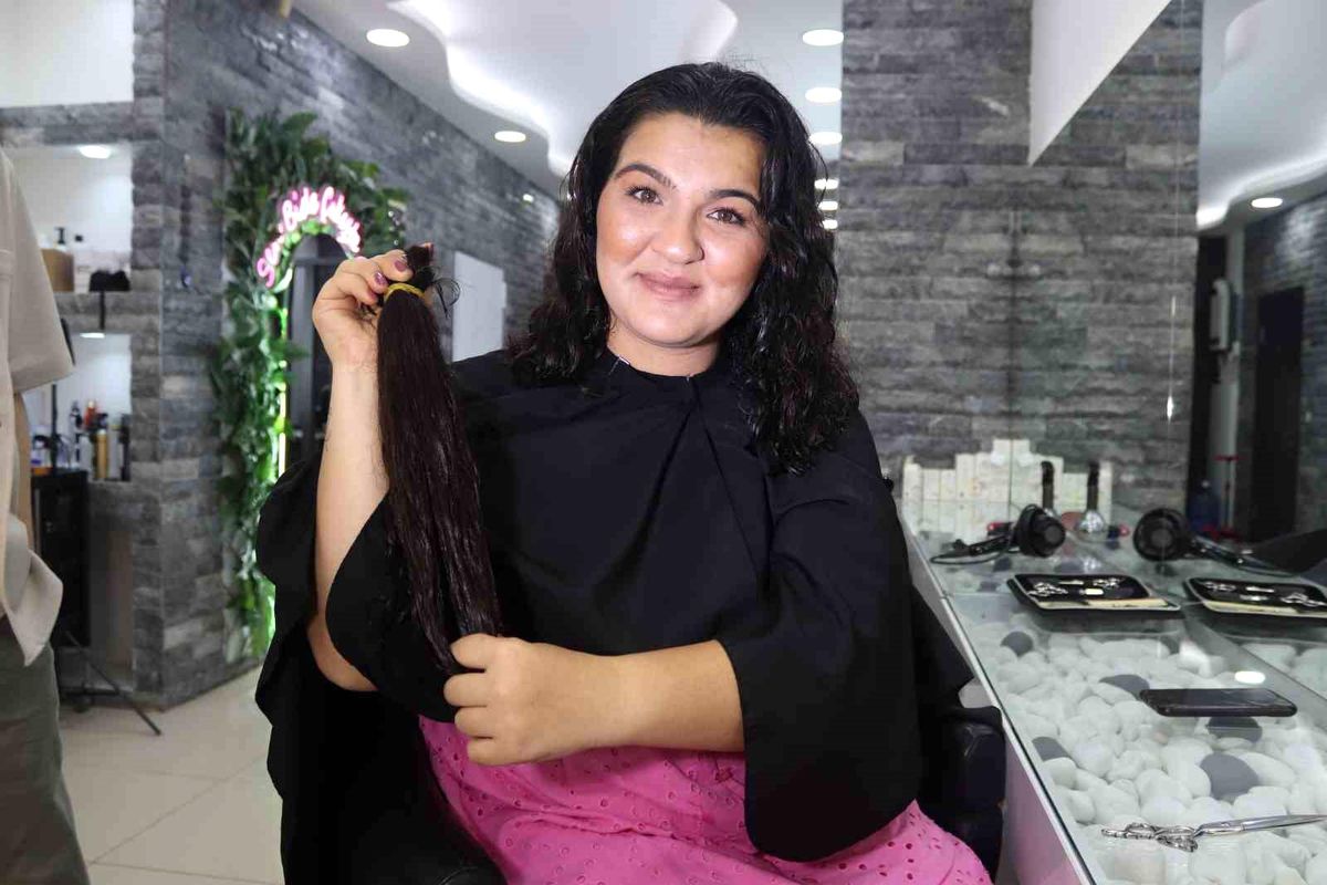 5 yıllık saçını kanserli çocuklara bağışladı