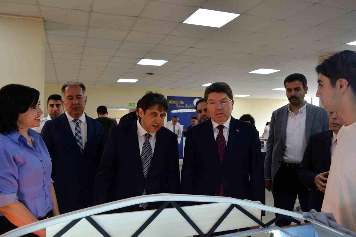 Eski Adalet Bakanı Yılmaz Tunç: "Türkiye, uluslararası alanda iklim konusunda öncülük yapan bir ülke"