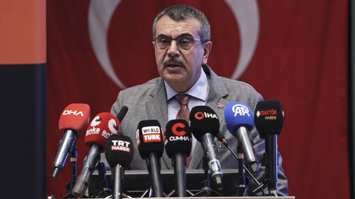 Yusuf Tekin’den MESEM eleştirilerine yanıt: ‘Neden eleştiriliyoruz anlamış değilim’