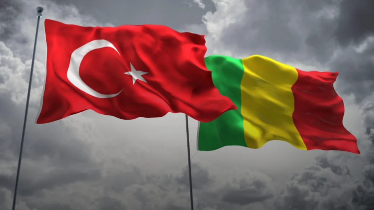 Le Monde: Türkiye, Mali’deki stratejik etkisini giderek artırıyor