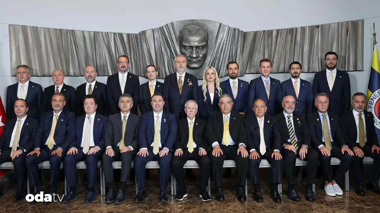 Fenerbahçe'de başkan vekili Barış Göktürk, genel sekreter Mahmut Uslu oldu