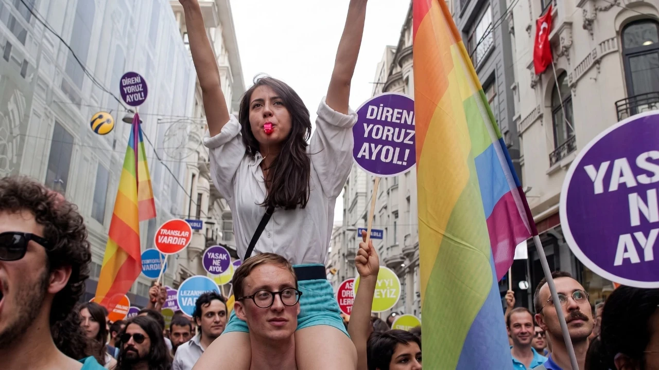 Kaos GL ve Pride instagram hesaplarına erişim engeli