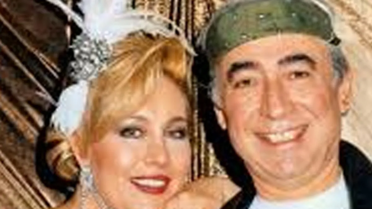 Mavi Boncuk’un arşivinden çıktı! Emel Sayın ve Şener Şen’den Kavak yelleri nostaljisi...
