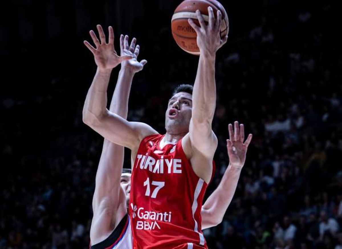 Berk İbrahim Uğurlu kimdir, basketbolcu Berk İbrahim Uğurlu kaç yaşında, nereli, hangi takımda oynuyor?