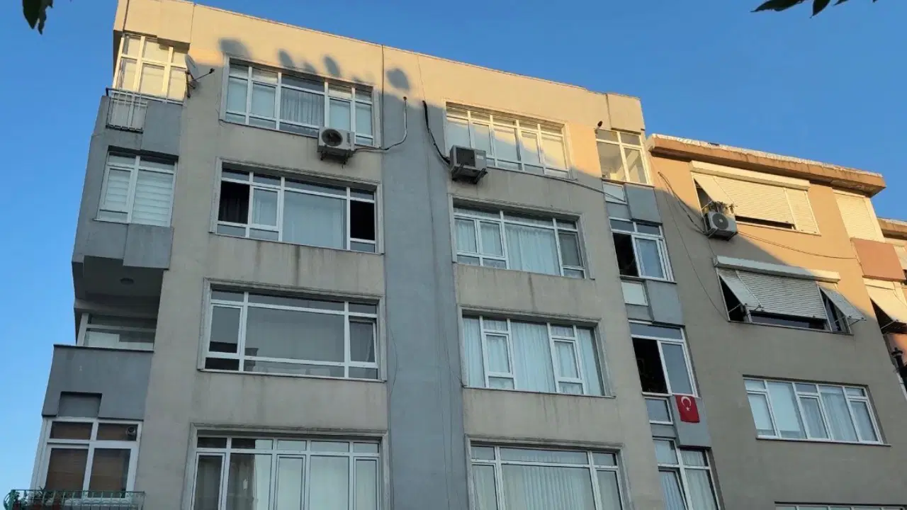 Şişli'de şüpheli ölüm: Hastaneden taburcu edilen kadın pencereden düştü