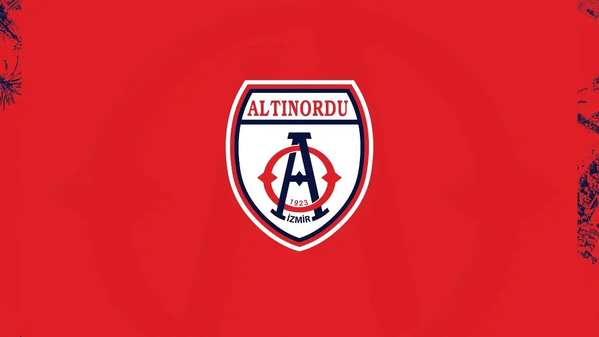 Altınordu'da iki ayrılık