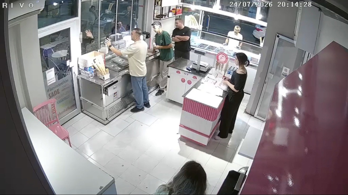 Dondurmacıda silahlı saldırı. Bir kişi hayatını kaybetti