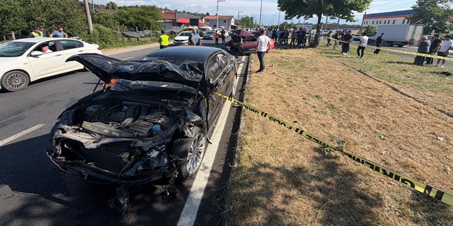 Düzce'de 1 kişinin öldüğü kazada AK Partili vekil ile oğlu yaralandı