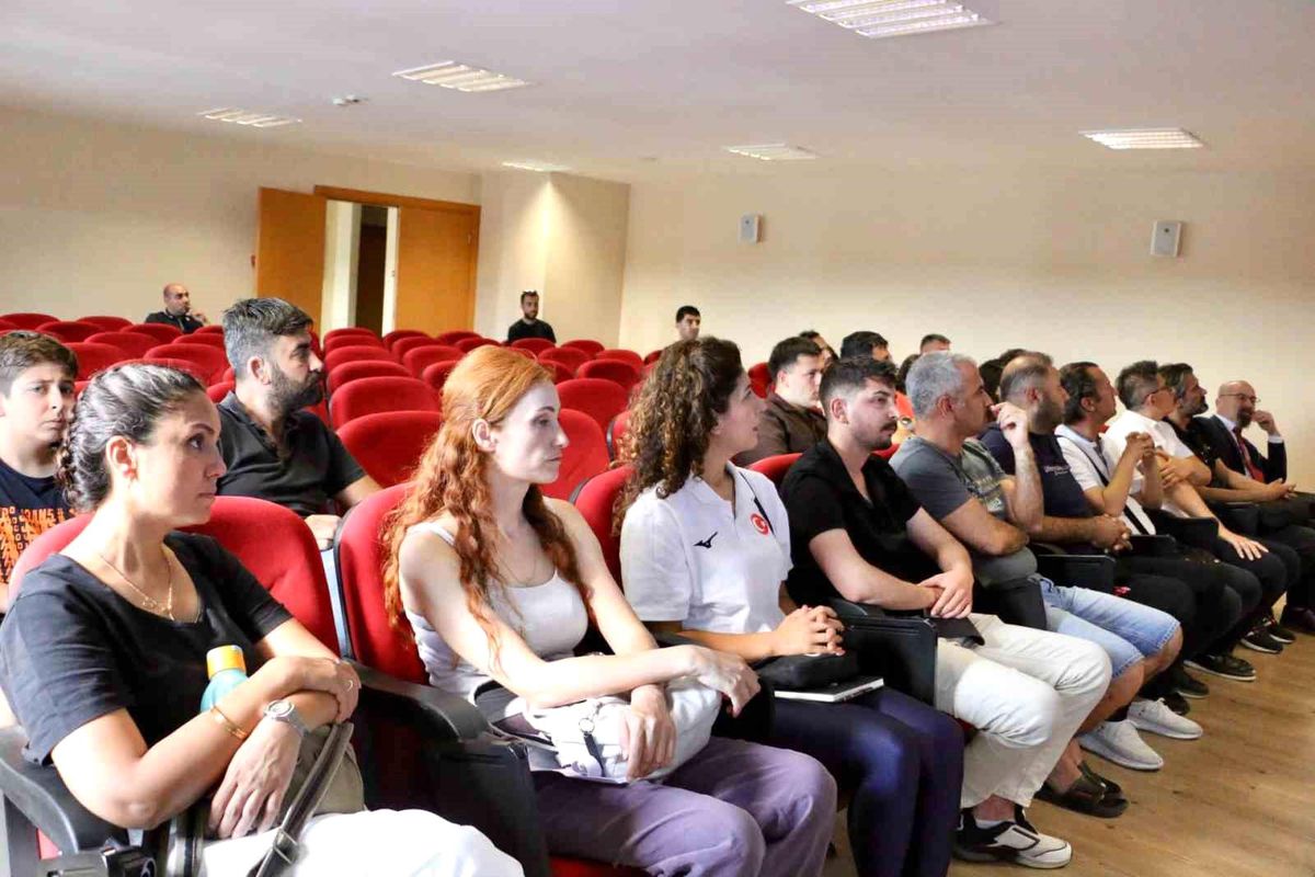 'İşitme Engelliler Voleybol Türkiye Şampiyonası' final müsabakaları başlıyor