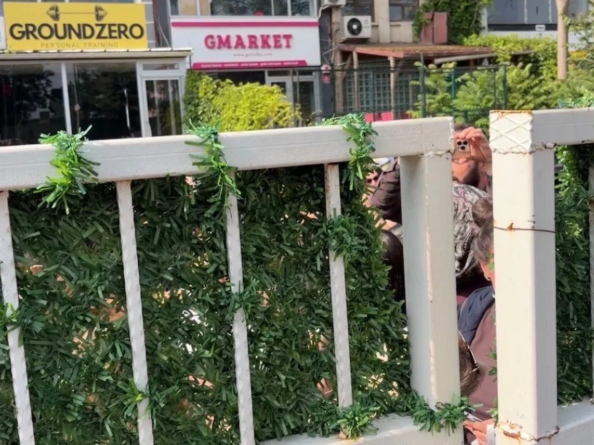 Ankara’daki bir lisede öğrenciler son anda sınava alındı