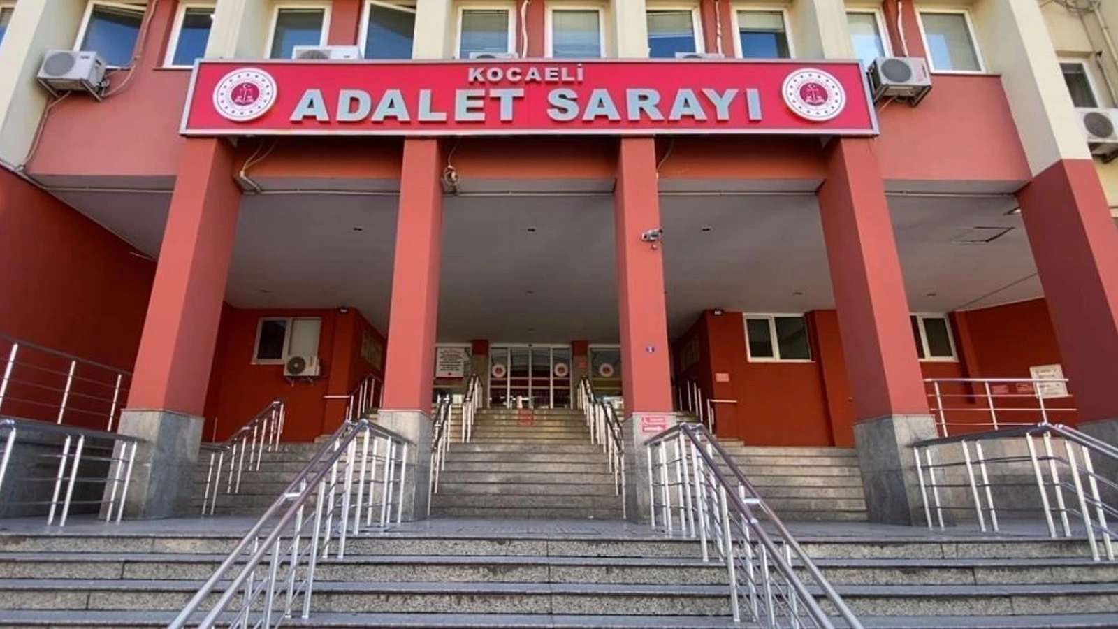 Kocaeli'de akıllara durgunluk veren olay: "Cinler kan istiyor" diyerek 130 bin TL dolandırdı