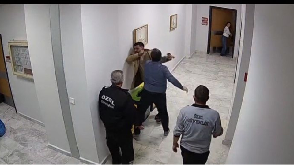 Hastanedeki kavgaya soruşturma