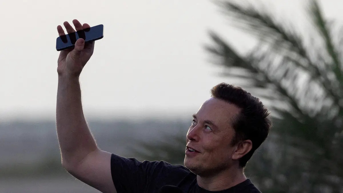 Elon Musk mobil operatörlere rakip mi oluyor? Starlink için yeni plan ortaya çıktı