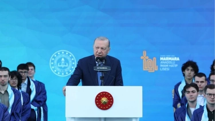 Cumhurbaşkanı Erdoğan, mezuniyet törenine katıldı