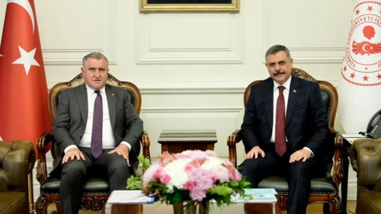 Bakanlar bir araya geldi: İçişleri Bakanlığı'nda Gençlik ve Spor İş Birliği Zirvesi