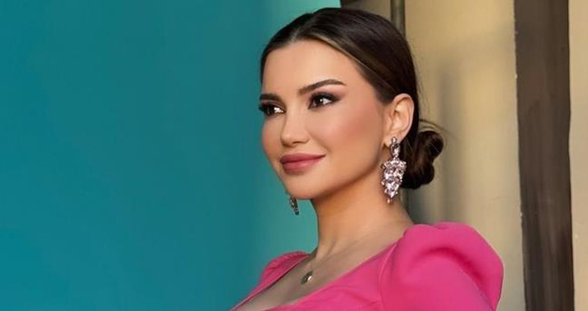 Esra Ezmeci kimdir? Esra Ezmeci kaç yaşında, nereli?