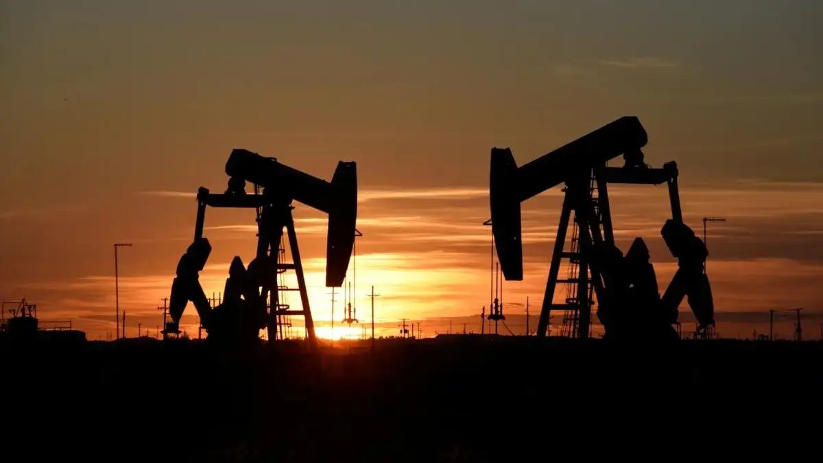 ABD'de ham petrol stokları beklentilerin üzerinde azaldı