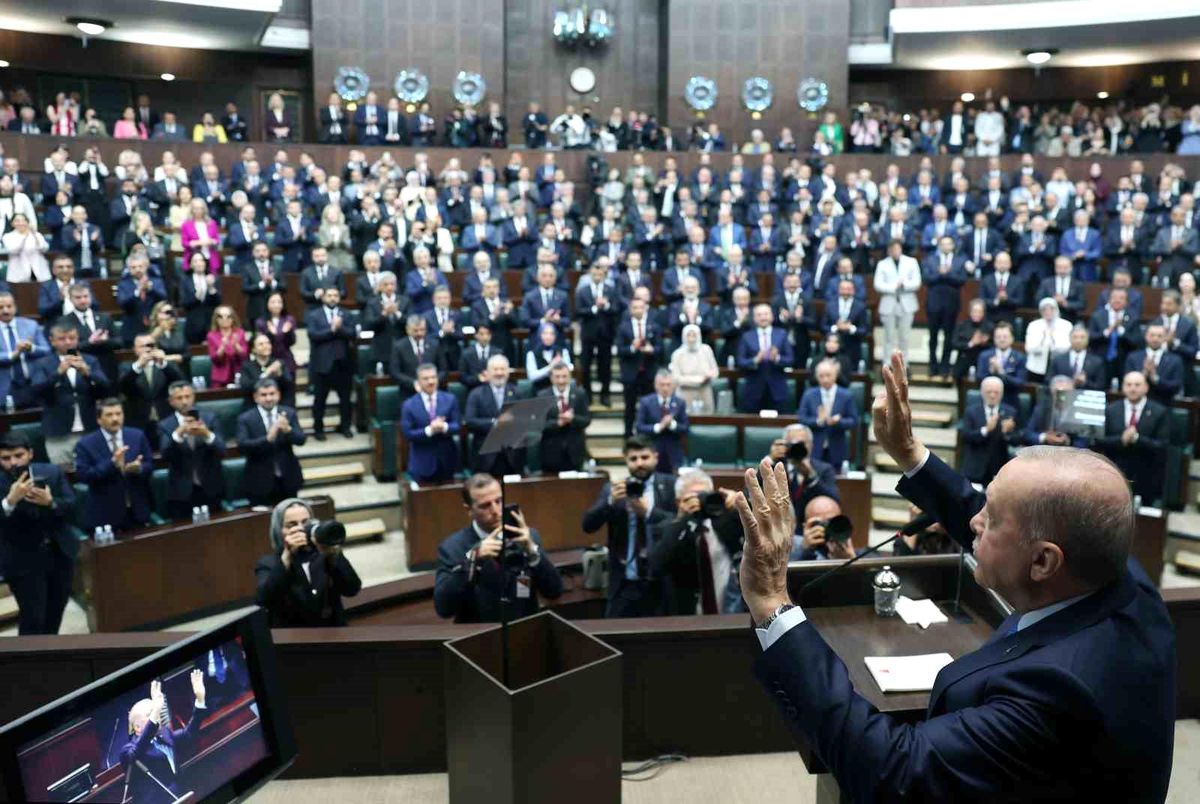 Erdoğan: Paralel yönetim modeli siyaseti paralize ediyor