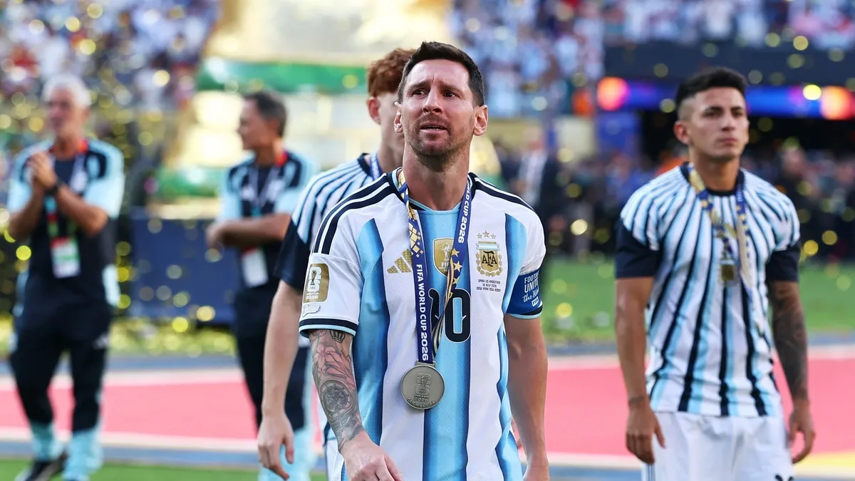 Arjantin Dünya Kupası'nı kaybetti Lionel Messi ağladı!