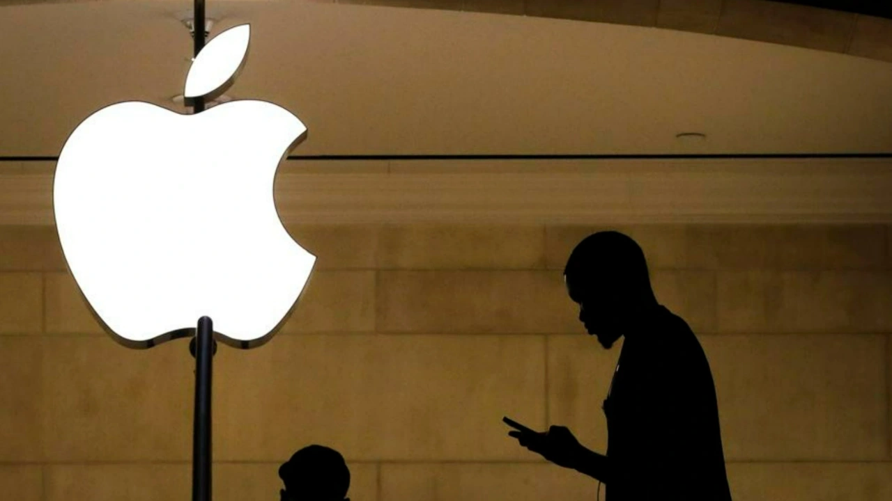 Apple'a 1,8 milyon dolarlık dava! App Store'daki uygulama başlarına iş açtı