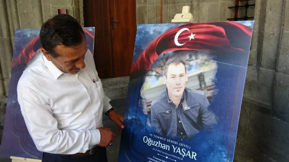 15 Temmuz şehidi Oğuzhan Yaşar'ın babası Ahmet Yaşar'dan "Oğul" şiiri