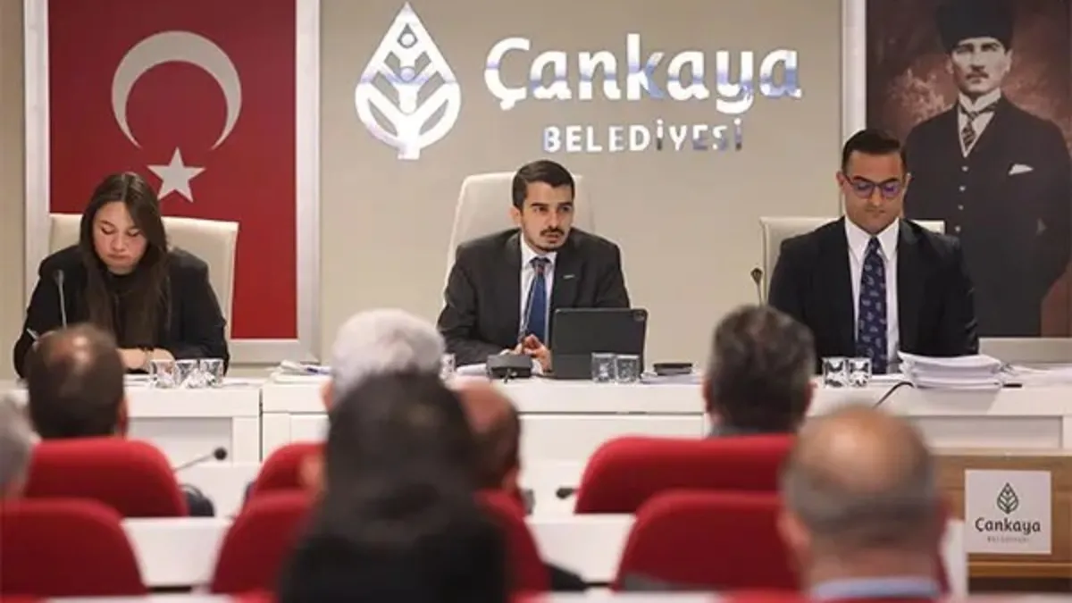 Çankaya Belediyesi'ndeki çift başlı seçimi Haldun Güler kazandı