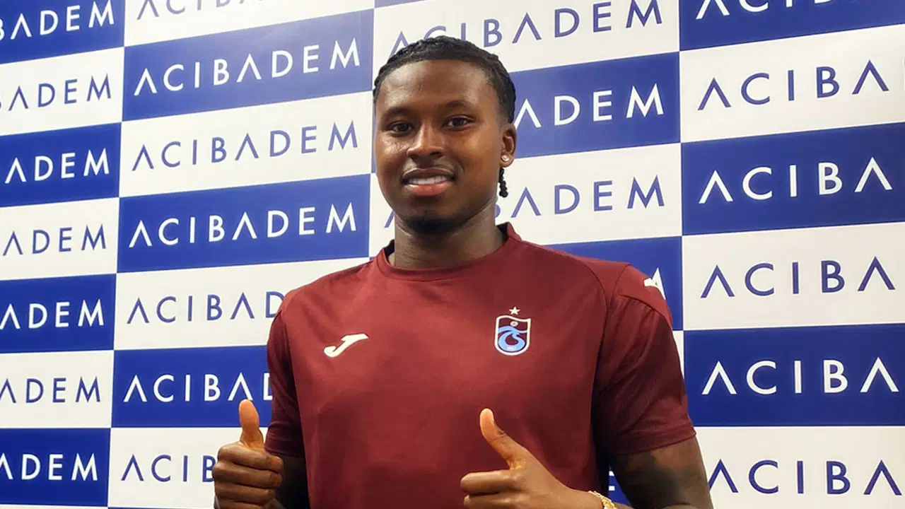 Trabzonspor'un yeni transferi Sidny Cabral, sahaya çıkmadan kulüp tarihine geçti