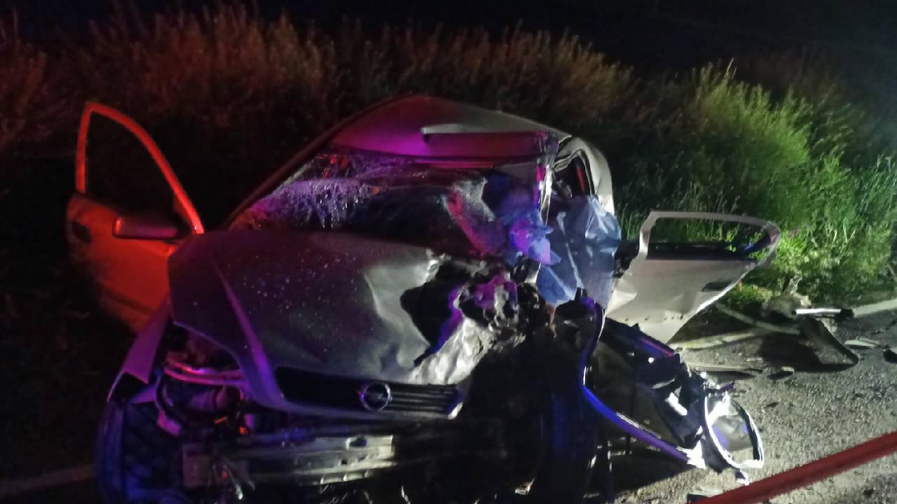 Konya'da kamyonetle çarpışan otomobilin sürücüsü öldü, 5 kişi yaralandı