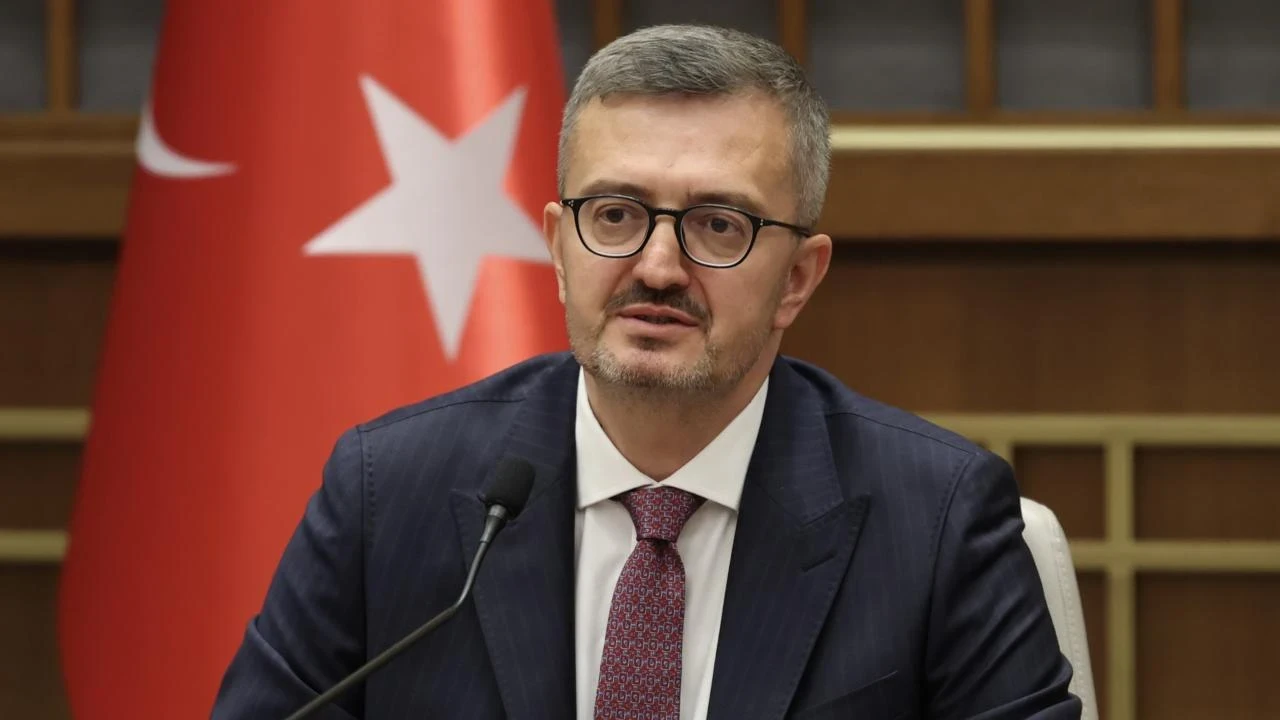 İletişim Başkanı Duran'dan karne mesajı