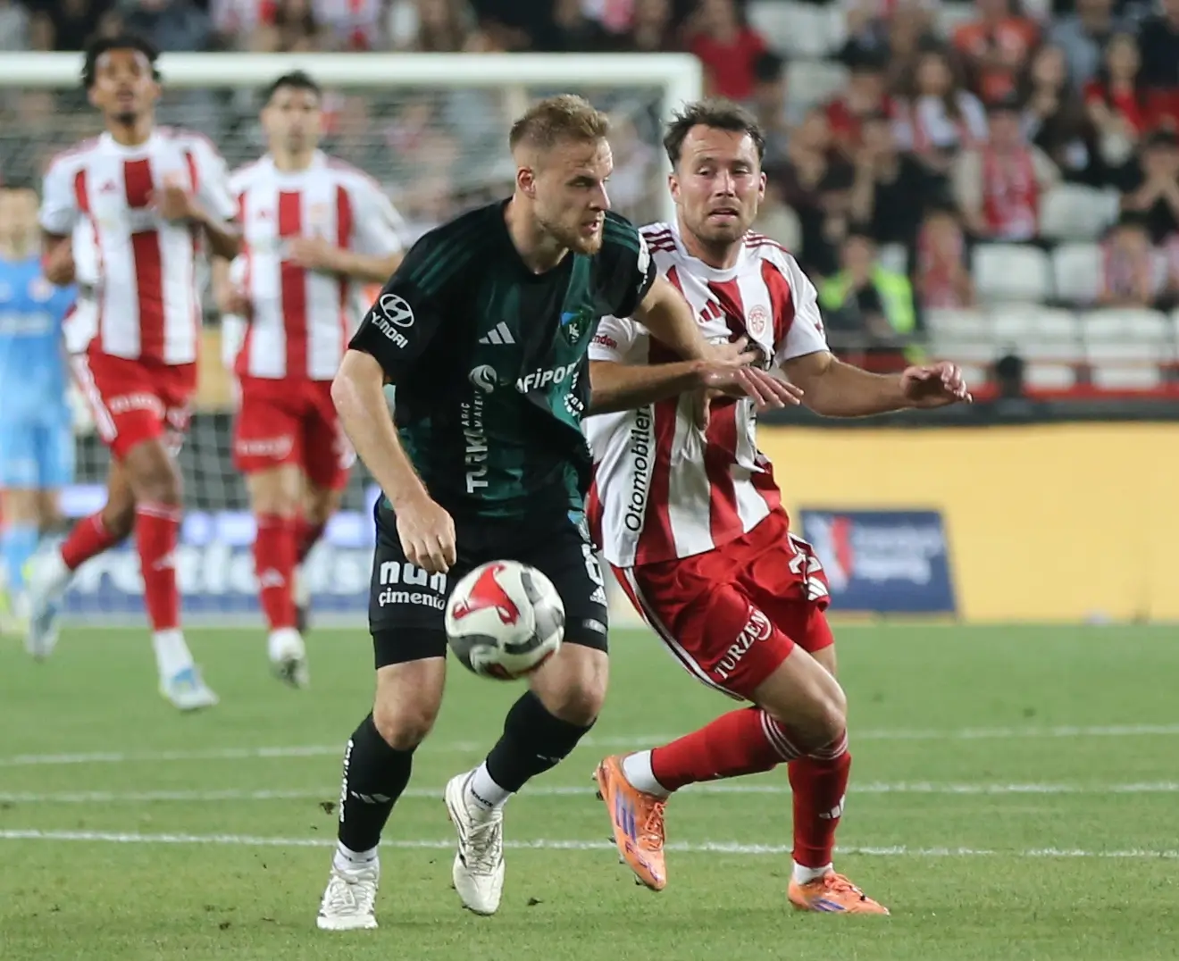 Kocaelispor'dan Smolcic kararı: Görüşmeler durduruldu