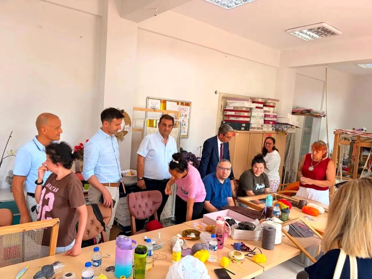 Sinop'ta özel bireyler el sanatlarıyla engelleri aşıyor