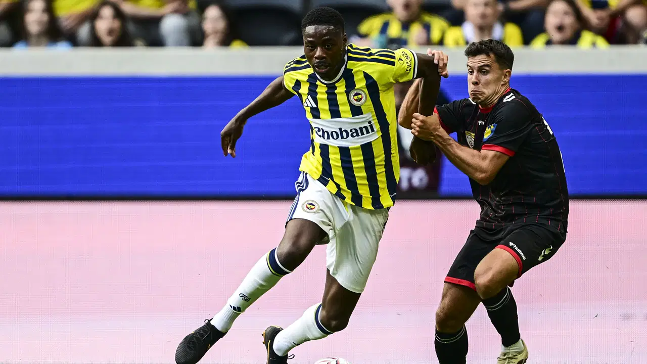 Anthony Musaba'dan Dirk Kuyt itirafı: 'Birbirimizi çok iyi tanıyoruz'