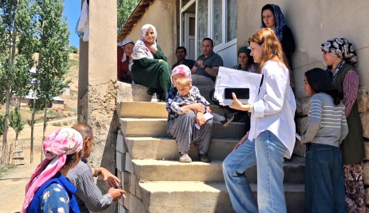 Çiftçilere sağlık taraması ve Brusella eğitimi verildi