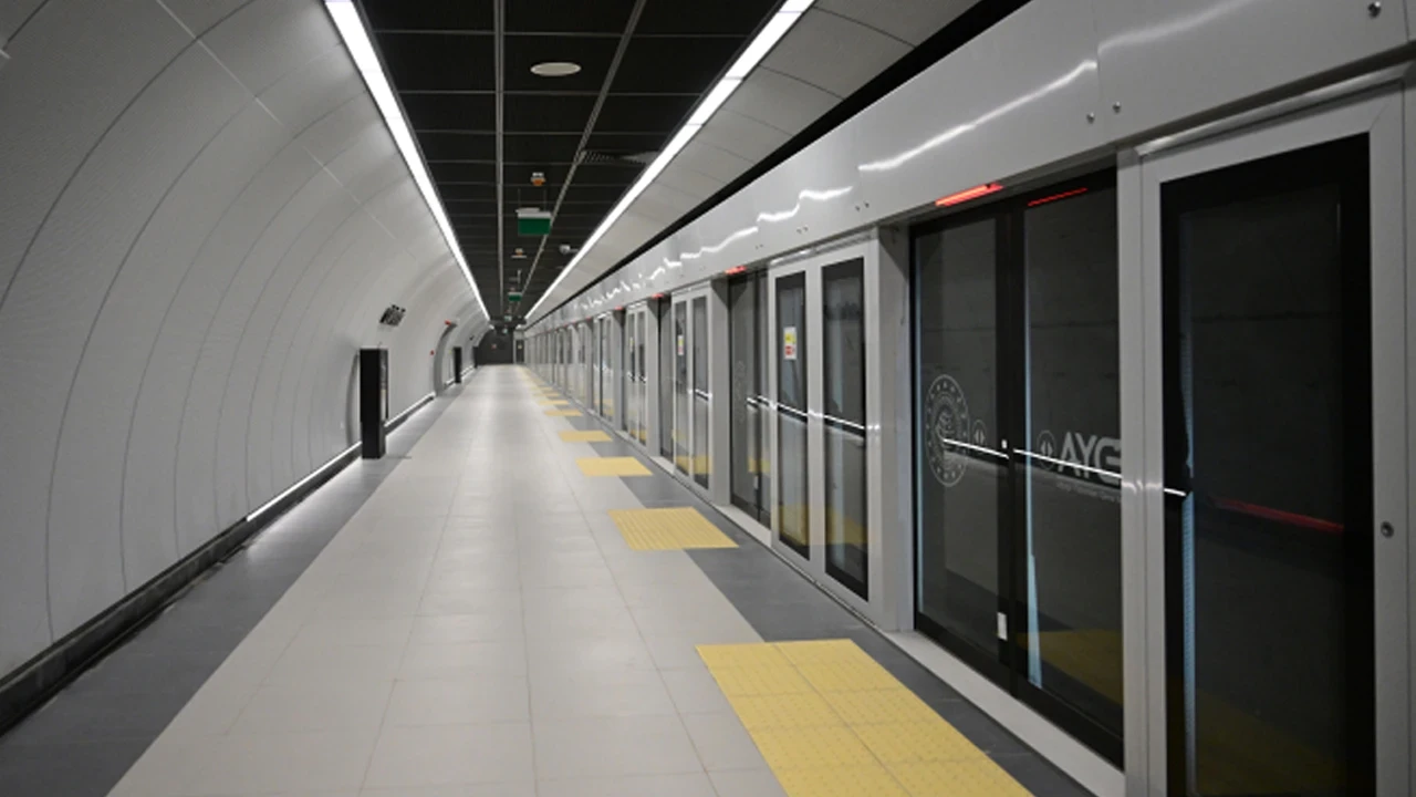 İstanbul’da 3 gün sonra açılıyor: Artık havalimanı yarım saat sürecek