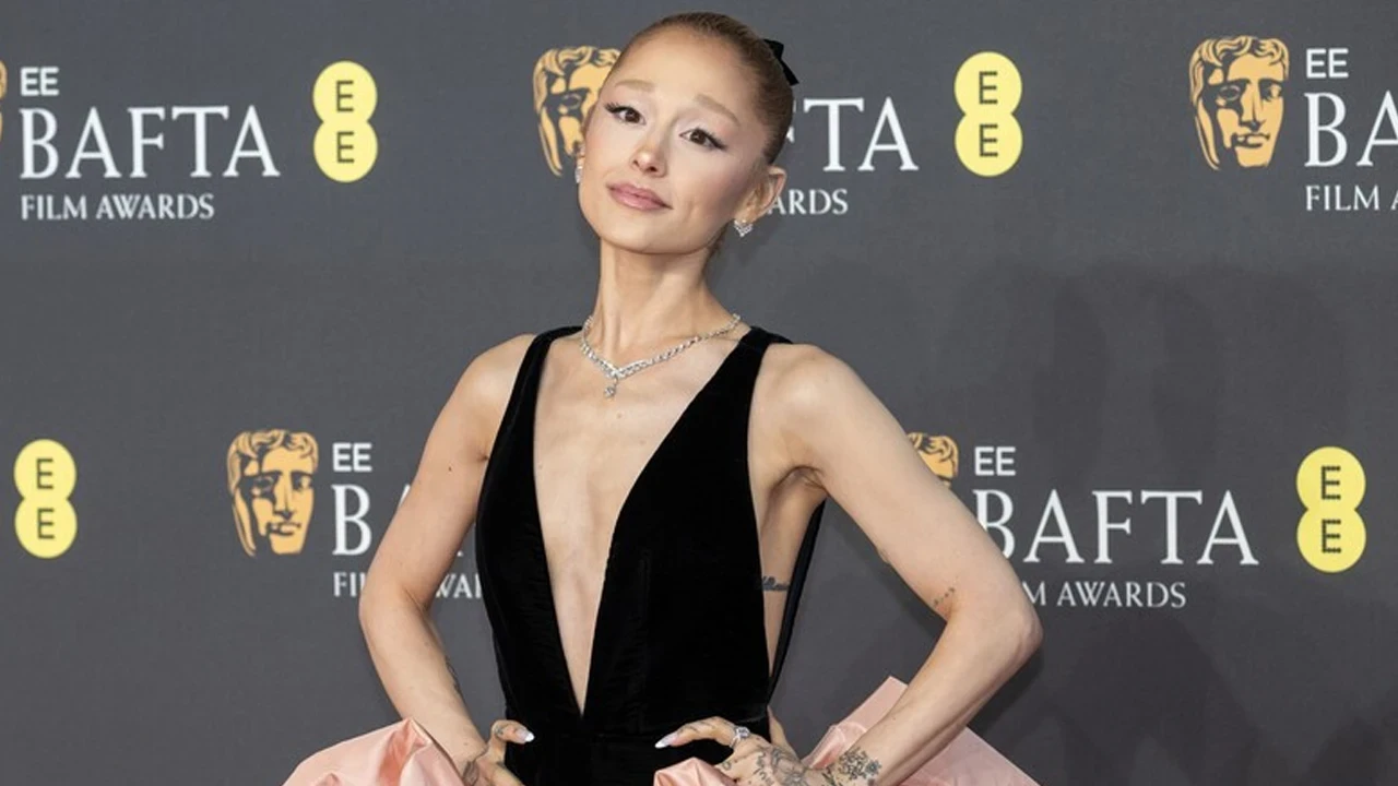 Ariana Grande'den Beyaz Saray'a sert tepki: "Müziğimi bu içerikle bağdaştırmayın"