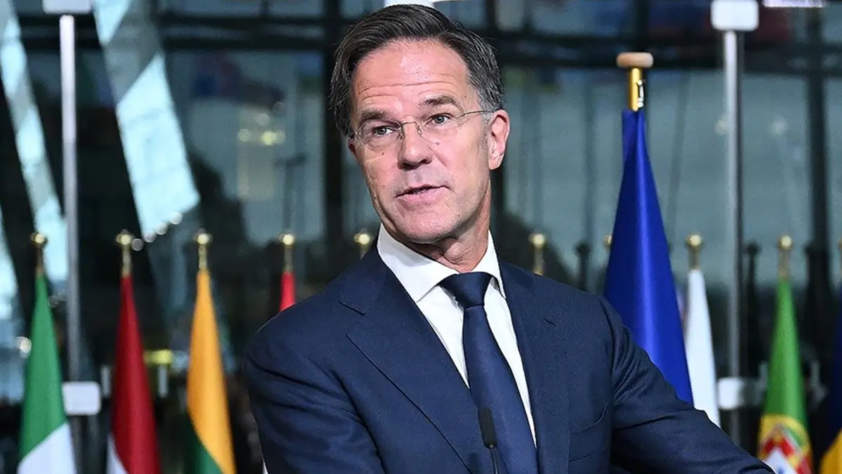 '500 ABD uçağı kalktı' iddiası Roma'yı karıştırdı! Rutte, İtalya'da tartışmanın fitilini ateşledi
