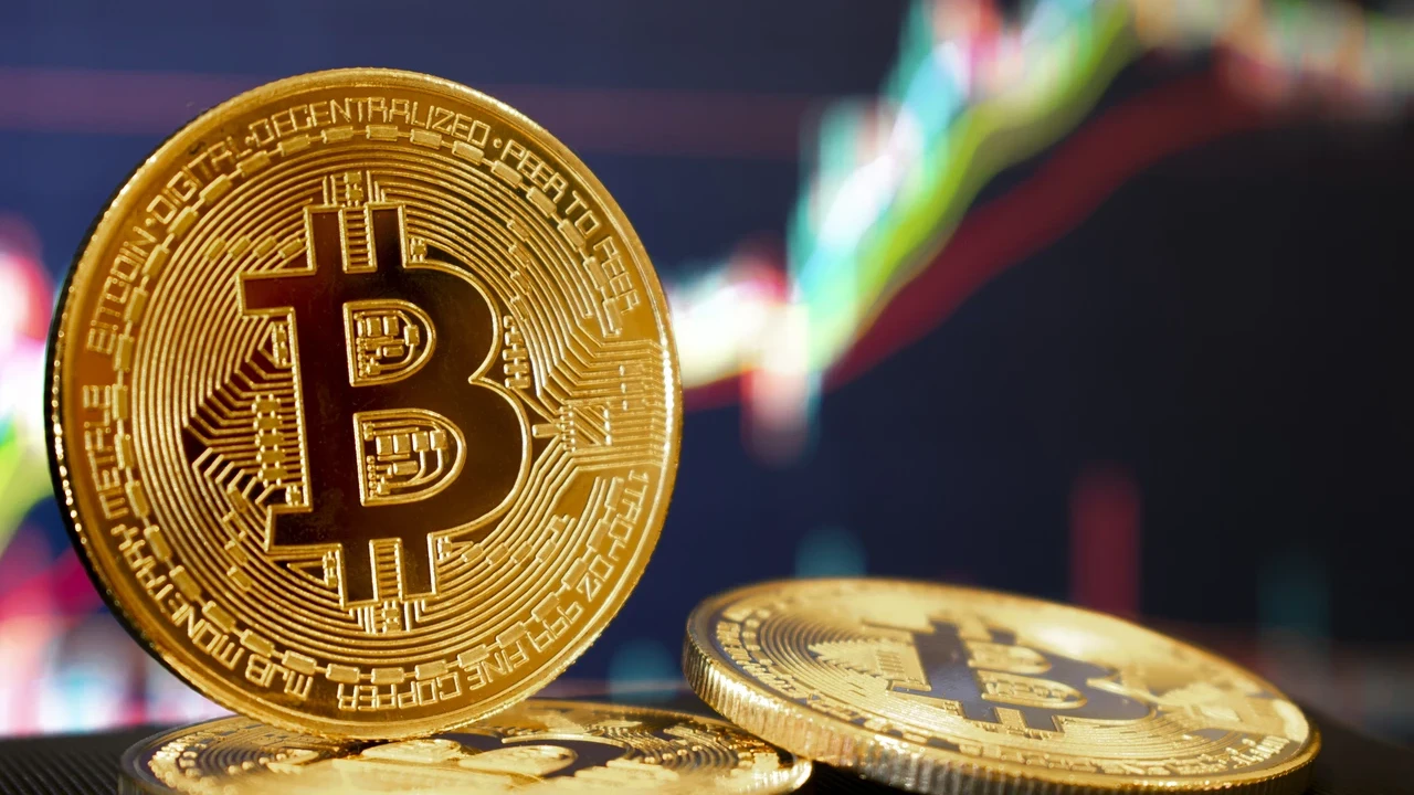 Bitcoin'de yön arayışı sürüyor: Talep zayıf, işlem hacmi dip seviyelerde