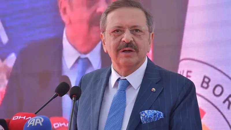 Hisarcıklıoğlu: İzmir sanayide lider bir şehir