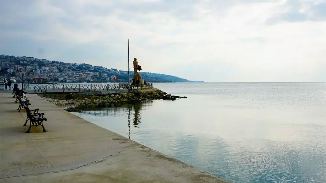 Büyükçekmece'de denize giren çocuk boğuldu