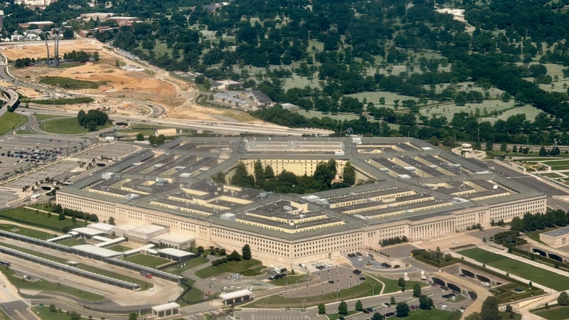 Pentagon'da 'kimyasal' alarm: Personel tahliye edildi