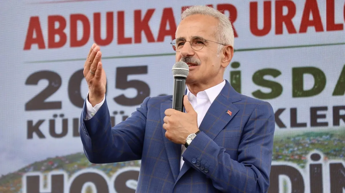 Bakan Uraloğlu: Türkiye'nin ihtiyaç duyduğu her yatırımı hayata geçirmeye devam ediyoruz