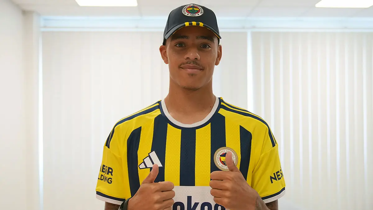 Fenerbahçe için geldi! Mason Greenwood İstanbul'da