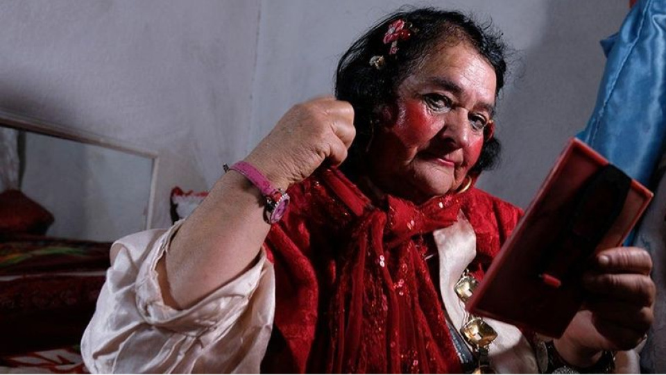'Kırmızılı kadın' Sultan, hayatını kaybetti