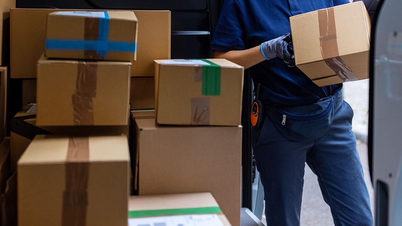 AB'de düşük değerli e-ticaret paketlerine 3 euroluk gümrük vergisi yürürlüğe girdi