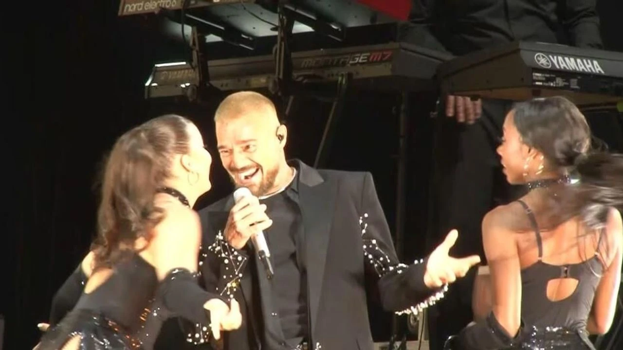 Ricky Martin 15 yıl aradan sonra İstanbul sahnesinde