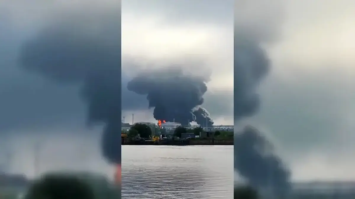 Rusya'nın petrol terminali vuruldu