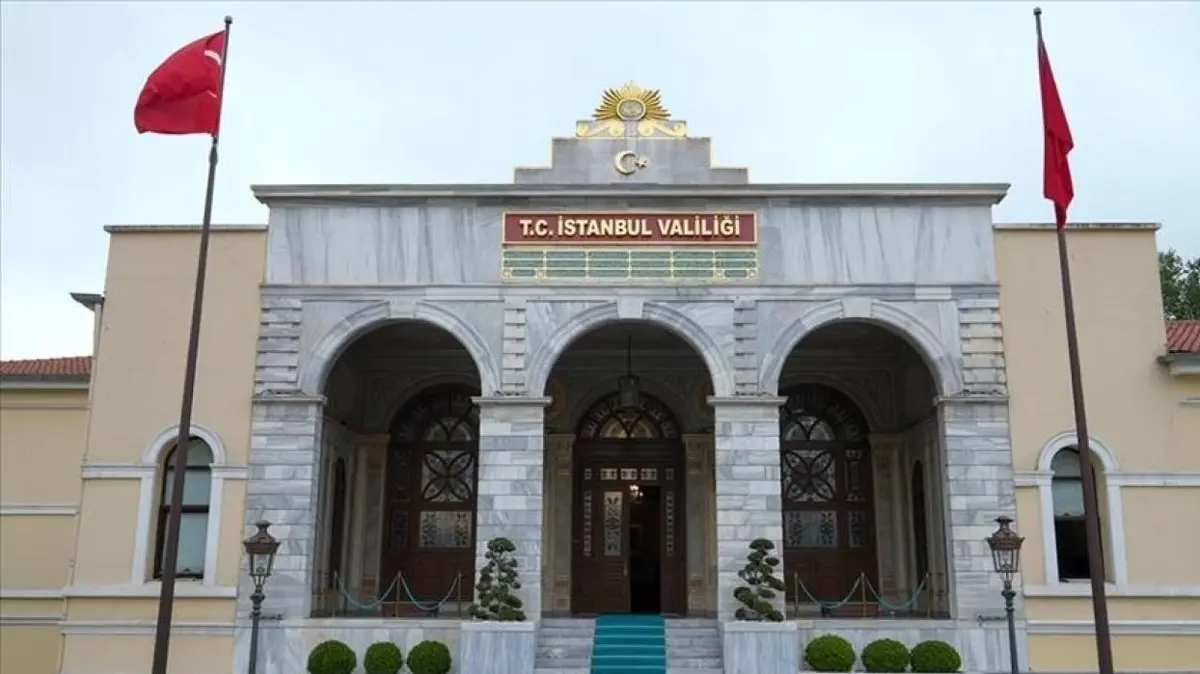 İstanbul Valiliği'nden okullara 'mescit' talimatı: 39 ilçeye yazı gönderildi