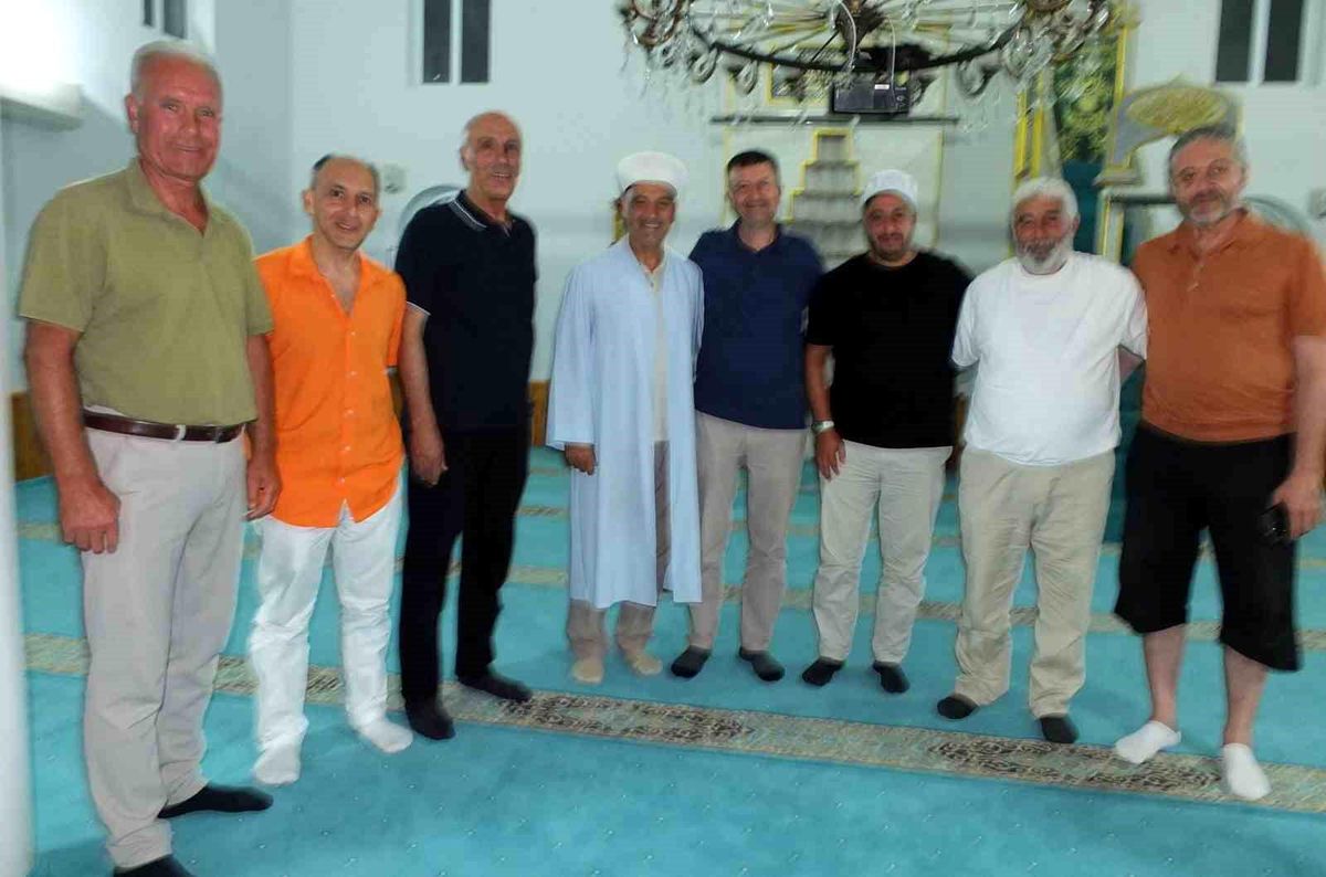Beşiktaş Müftüsü Yıldız Burhaniye'yi ziyaret etti